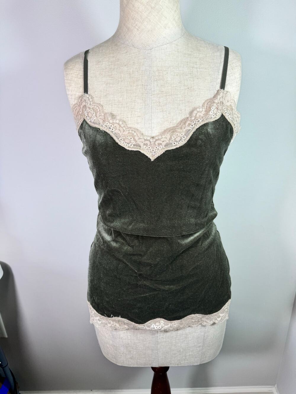Loft Green Velvet Lace Tank Top Size Small